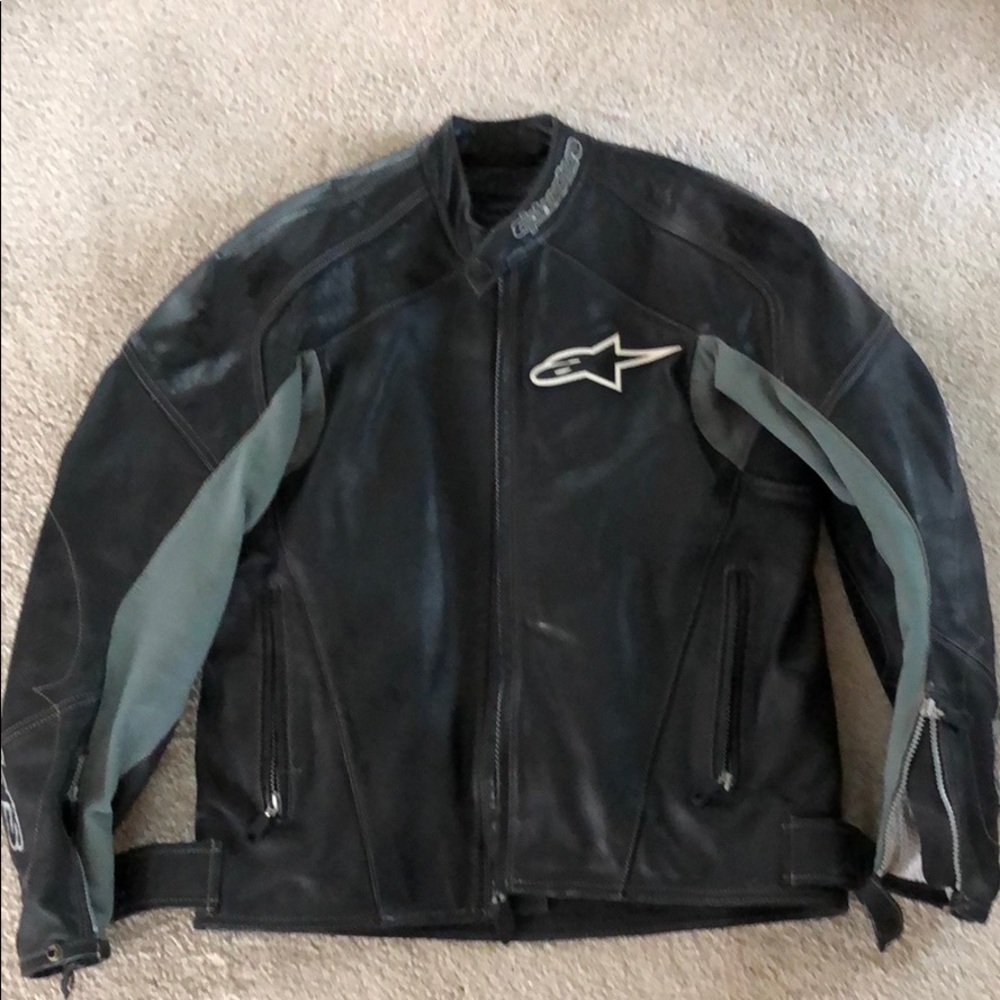 Authentic alpine stars leather motorcycle jacket